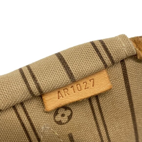 LOUIS VUITTON Neverfull MM Monogram - Tote Bag 680-071925 - Picture 12 of 14